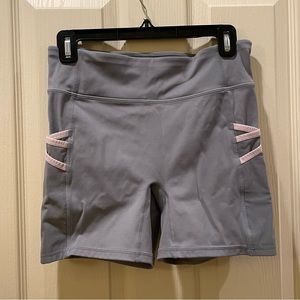 Fabletics Trinity Motion365 shorts Med